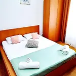 Complex Arges - Garden & Retreat 2*