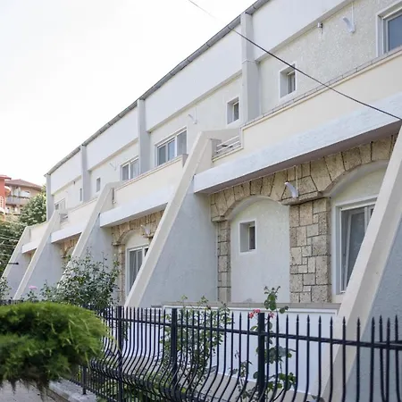 Complex Arges - Garden & Retreat 2* Eforie Nord