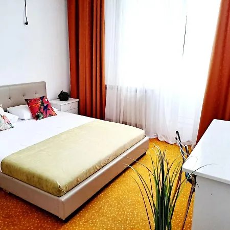 Hotel Complex Arges - Garden & Retreat