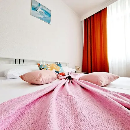 Complex Arges - Garden & Retreat Hotel 2*