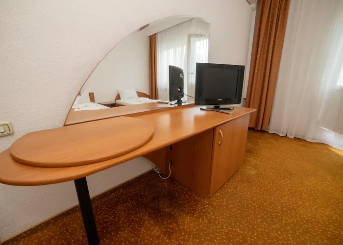 Complex Arges - Garden & Retreat 2*