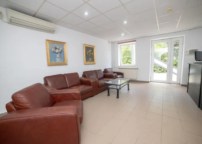 Complex Arges - Garden & Retreat Hotel