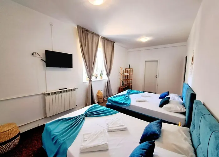 Complex Arges - Garden & Retreat 2*