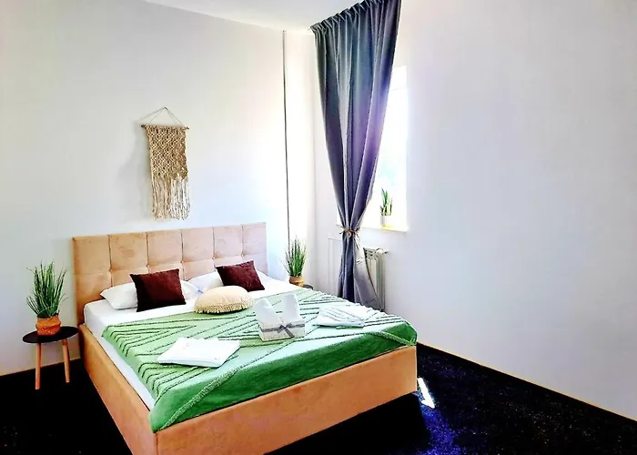 Complex Arges - Garden & Retreat 2*