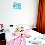 Complex Arges - Garden & Retreat