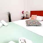 Complex Arges - Garden & Retreat فندق 2*