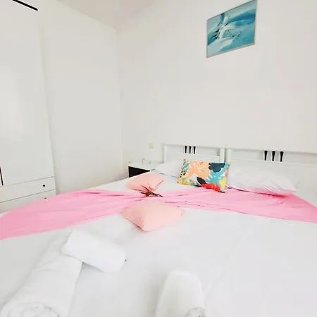 Complex Arges - Garden & Retreat Eforie Nord