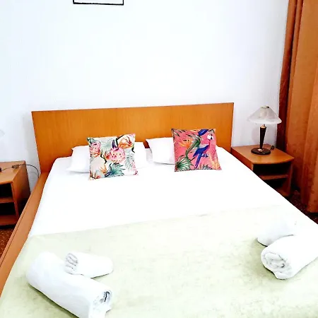 Complex Arges - Garden & Retreat Hotel 2*