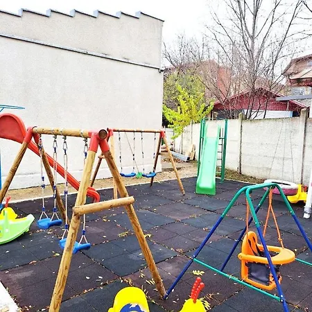 מלון Complex Arges - Garden & Retreat