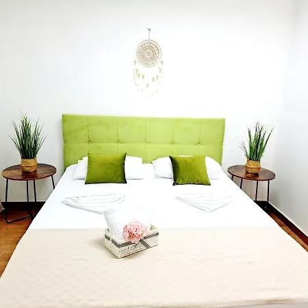 Complex Arges - Garden & Retreat 2*