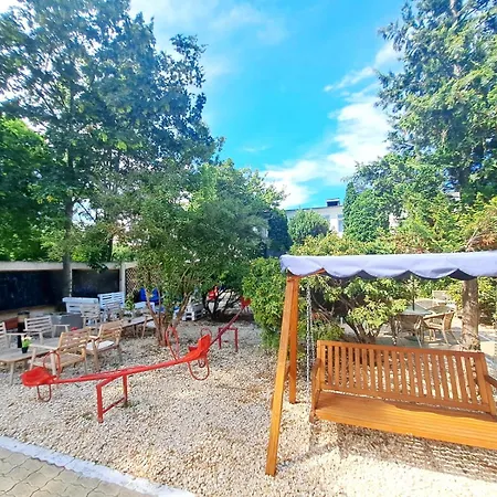 מלון Complex Arges - Garden & Retreat אפורי נורד