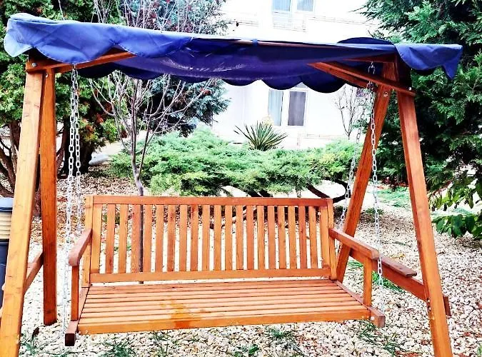 Complex Arges - Garden & Retreat Hotel 2*